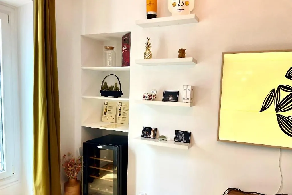Elegant & Chic A Παρίσι